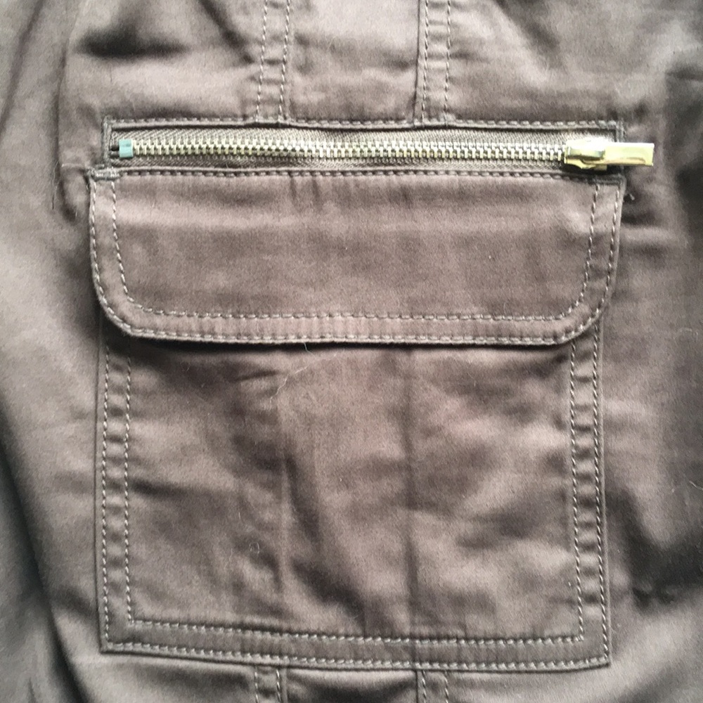 Cache Bermuda Long Dressy Shorts Size 4 - Picture 6 of 7